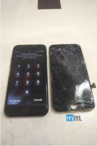 Cracked Screen repair - iphone repair Brantford